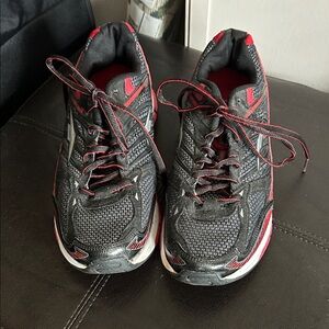 Avia men’s sneakers 3 for $4